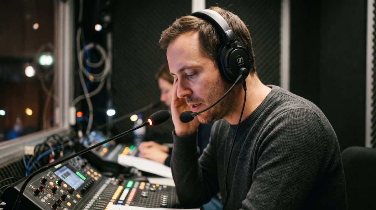Simultaneous interpreter at the booth console — Strommen